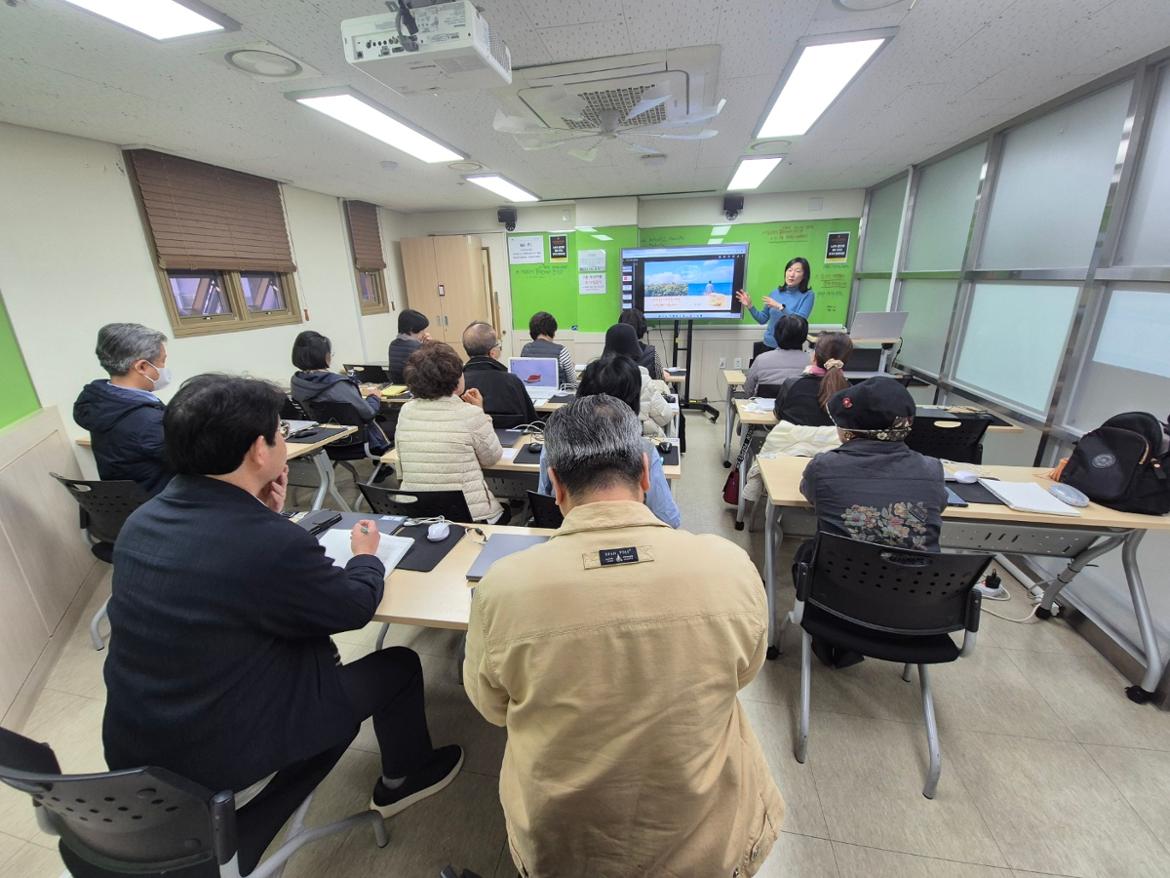 스마트한+스마트폰+여행%2C+계획부터+기록까지+(1).jpg